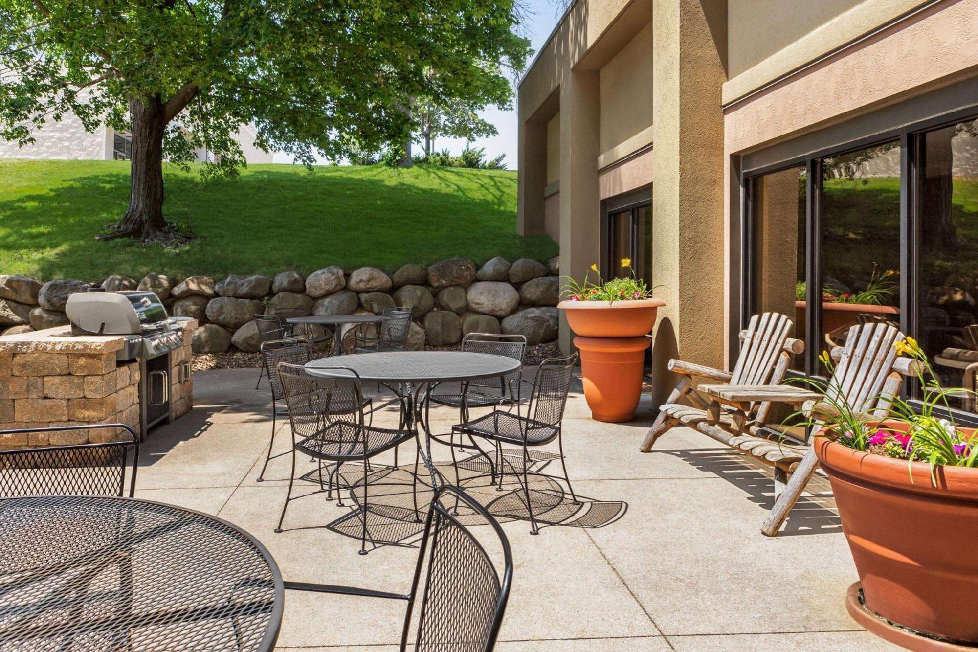 Americinn By Wyndham Madison West Ngoại thất bức ảnh