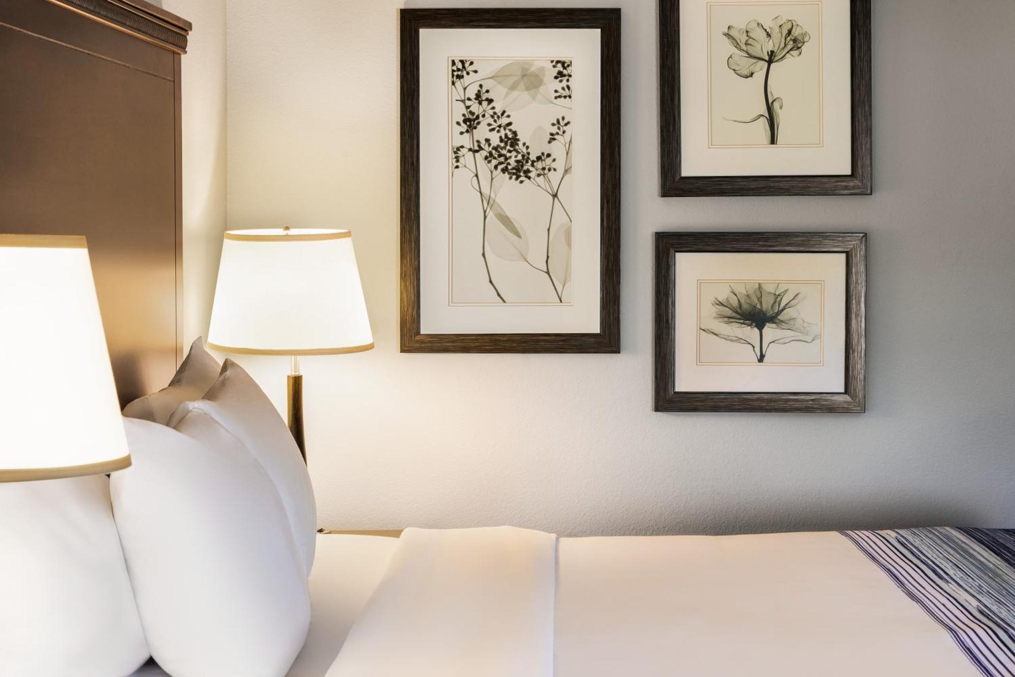 Americinn By Wyndham Madison West Ngoại thất bức ảnh