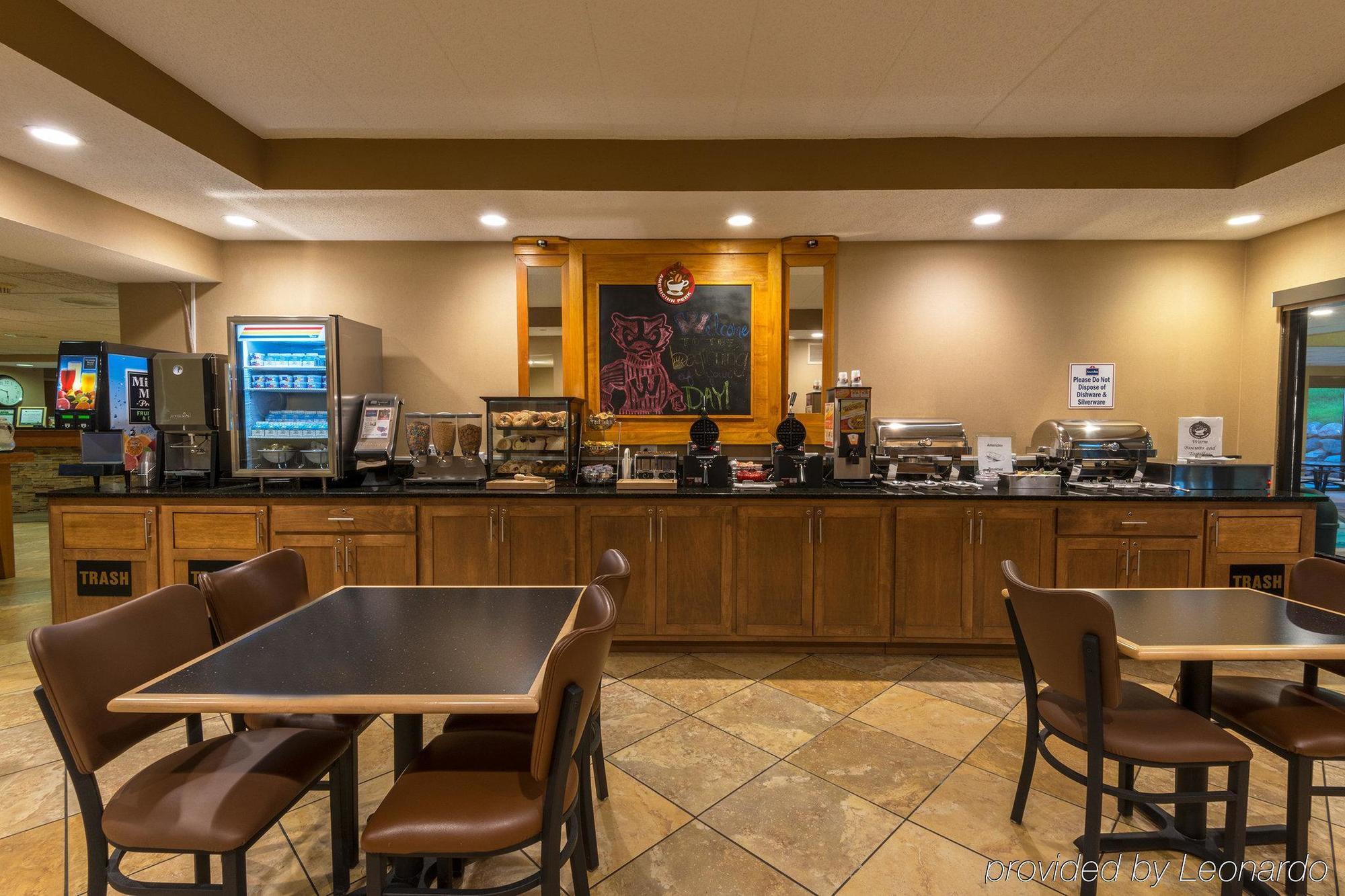 Americinn By Wyndham Madison West Ngoại thất bức ảnh